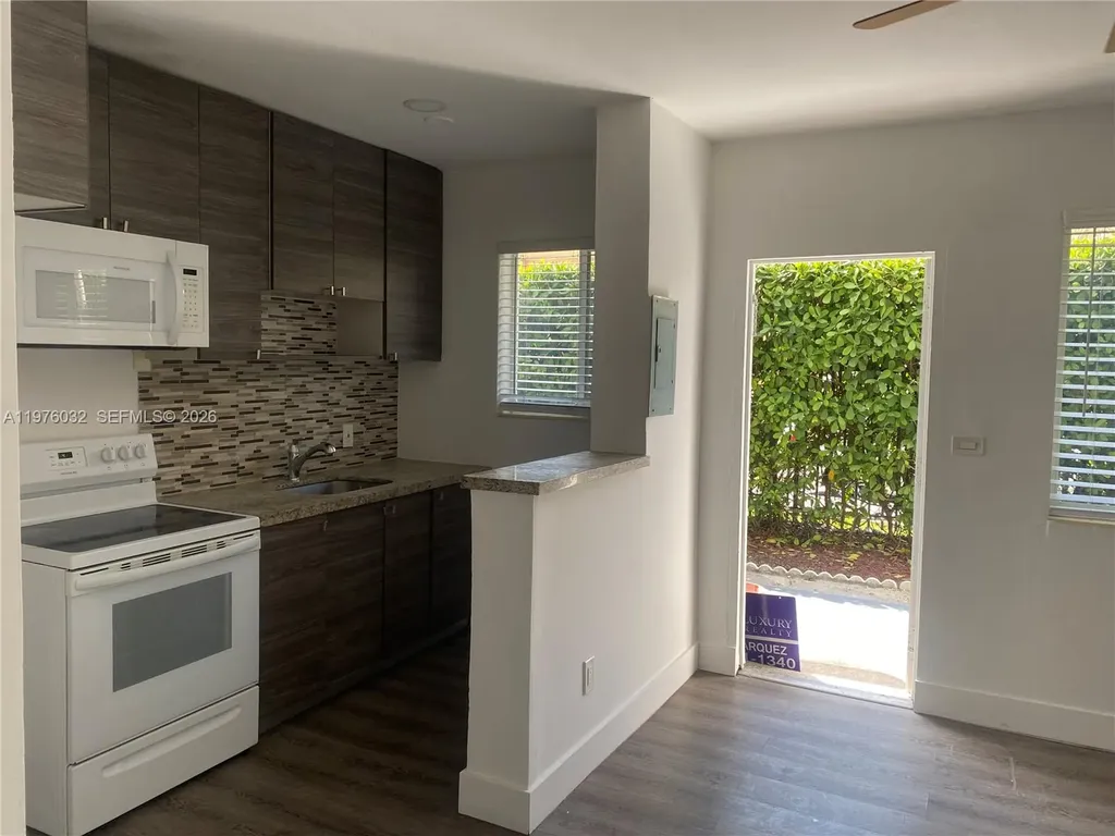 479 SW 3rd Street Miami FL 33130