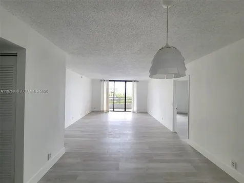 3300 NE 191st Street Aventura FL 33180