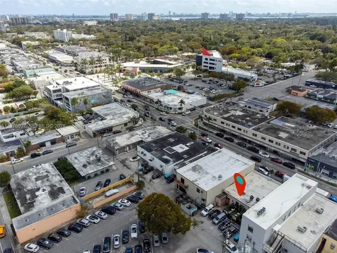 653 NE 125th Street North Miami FL 33161