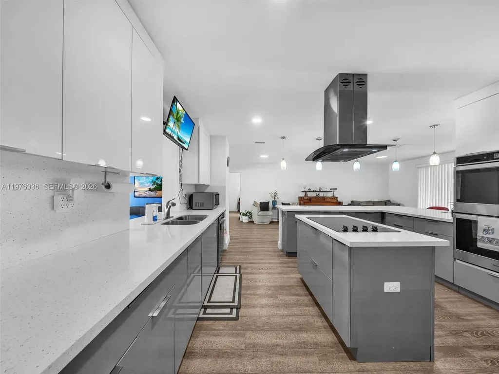 5100 NE 14th Terrace Fort Lauderdale FL 33334