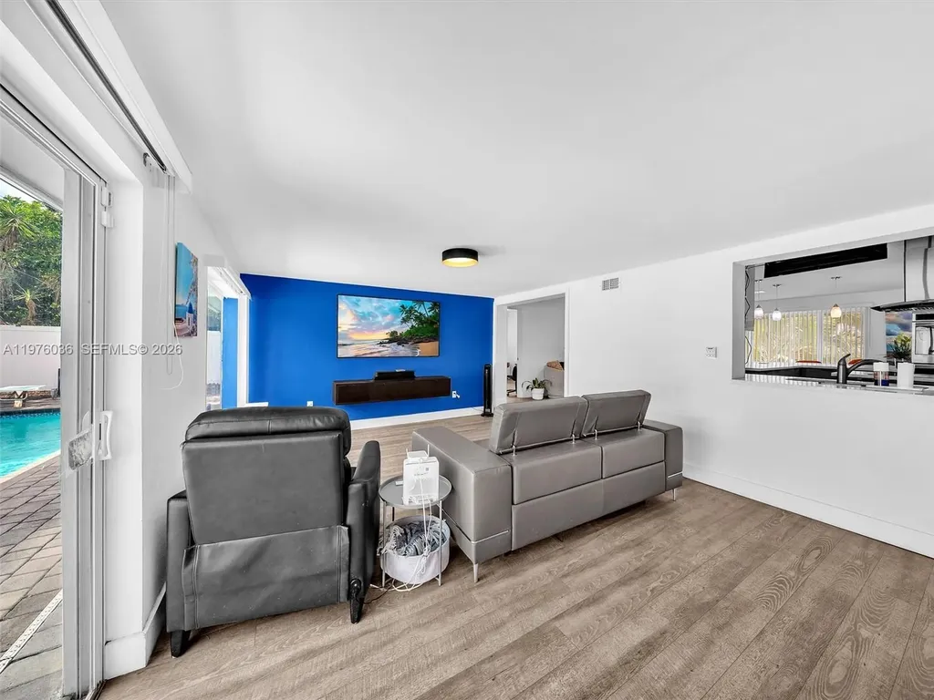5100 NE 14th Terrace Fort Lauderdale FL 33334