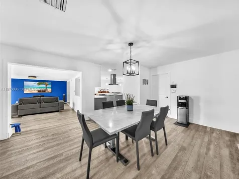 5100 NE 14th Terrace Fort Lauderdale FL 33334