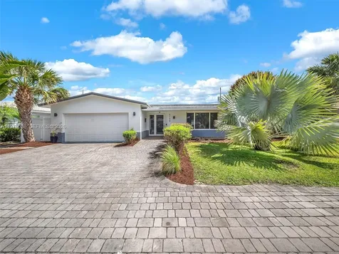 5100 NE 14th Terrace Fort Lauderdale FL 33334