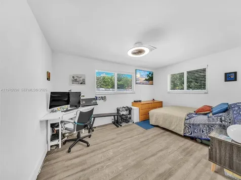 5100 NE 14th Terrace Fort Lauderdale FL 33334