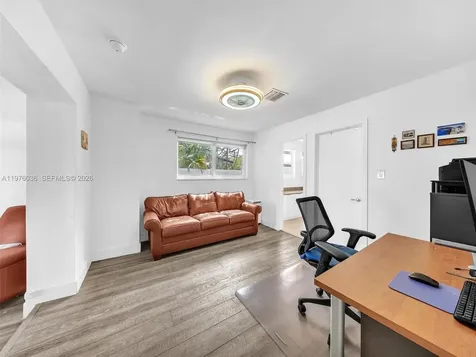 5100 NE 14th Terrace Fort Lauderdale FL 33334