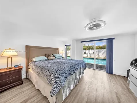5100 NE 14th Terrace Fort Lauderdale FL 33334