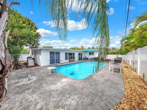 5100 NE 14th Terrace Fort Lauderdale FL 33334