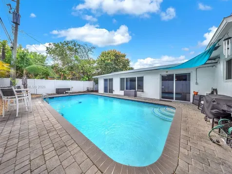 5100 NE 14th Terrace Fort Lauderdale FL 33334