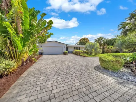 5100 NE 14th Terrace Fort Lauderdale FL 33334