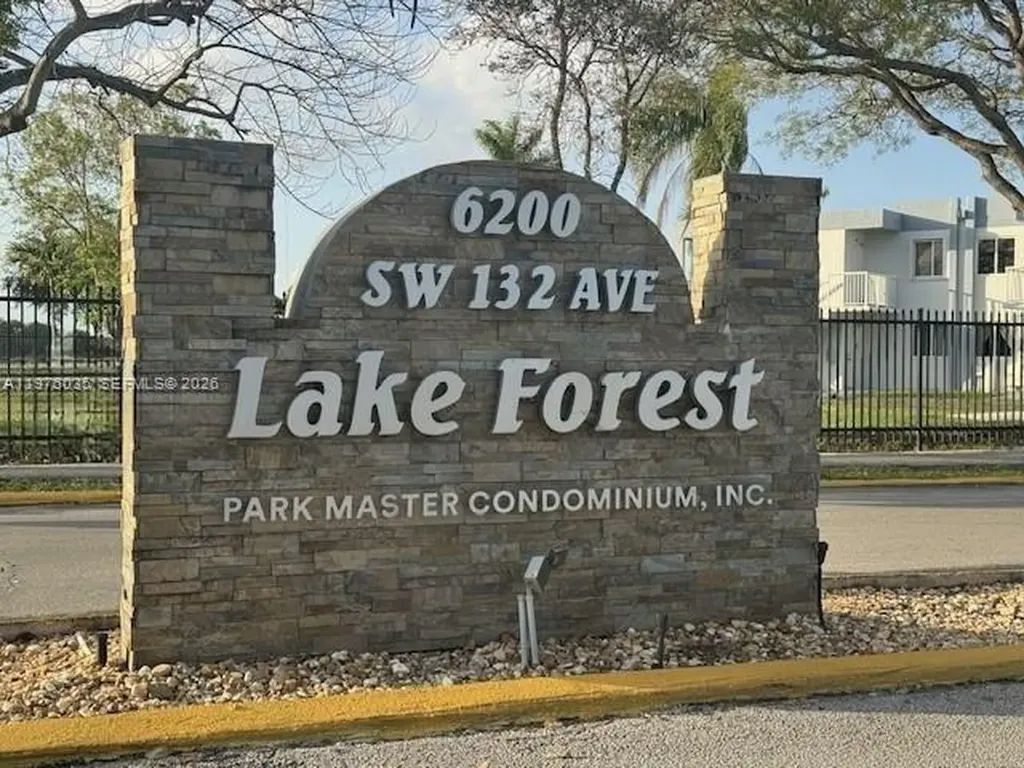 6207 SW 131st Court Miami FL 33183