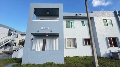 6207 SW 131st Court Miami FL 33183