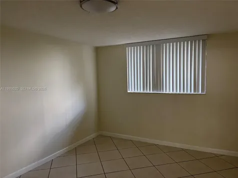 8305 SW 152 Avenue Miami FL 33193