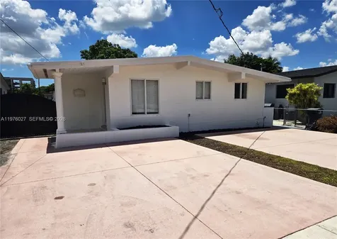 6744 SW 21st Street Miami FL 33155