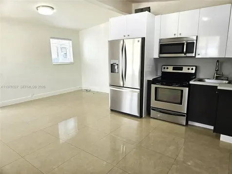 6744 SW 21st Street Miami FL 33155