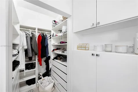 3255 NE 184th Street Aventura FL 33160