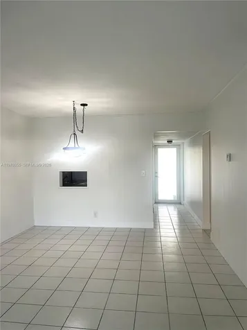 19255 NE 2nd Avenue Miami FL 33179