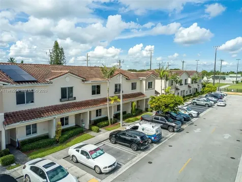 2820 NW 180th Street Miami Gardens FL 33056