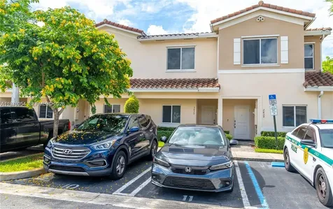 2820 NW 180th Street Miami Gardens FL 33056