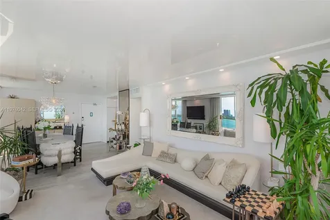 1000 West Avenue Miami Beach FL 33139