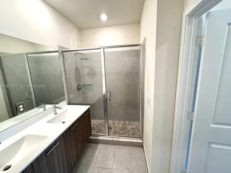 4609 NW 83rd Path Doral FL 33166