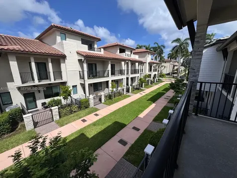 4609 NW 83rd Path Doral FL 33166