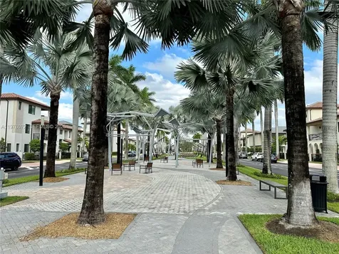 4609 NW 83rd Path Doral FL 33166