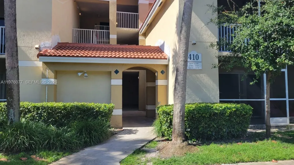 410 S Park Road Hollywood FL 33021