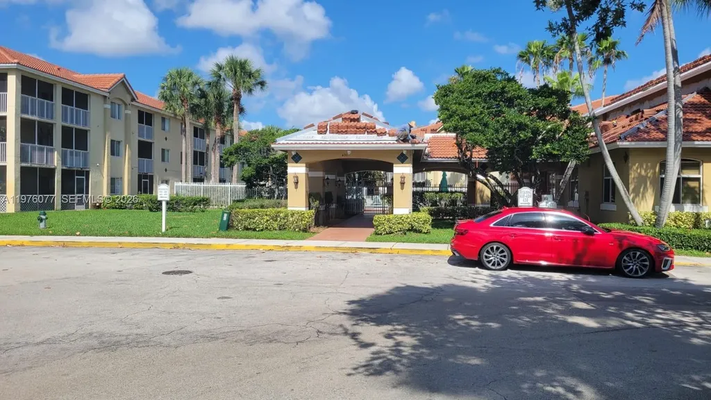 410 S Park Road Hollywood FL 33021