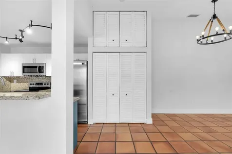 2934 W Trade Avenue Miami FL 33133