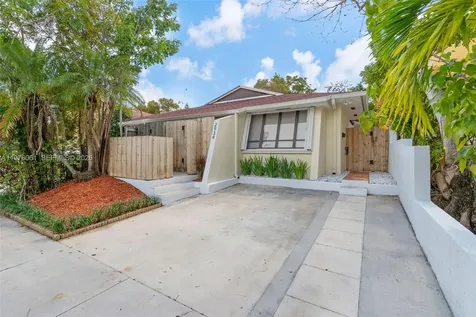 2934 W Trade Avenue Miami FL 33133