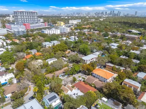 2934 W Trade Avenue Miami FL 33133