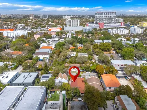 2934 W Trade Avenue Miami FL 33133