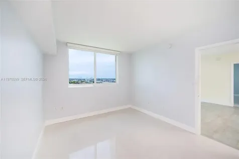 1800 N Bayshore Drive Miami FL 33132
