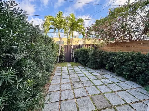 2183 NE 122nd Street North Miami FL 33181