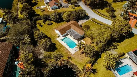 11030 SW 42nd Court Davie FL 33328