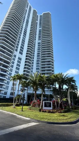 Aventura FL 33180
