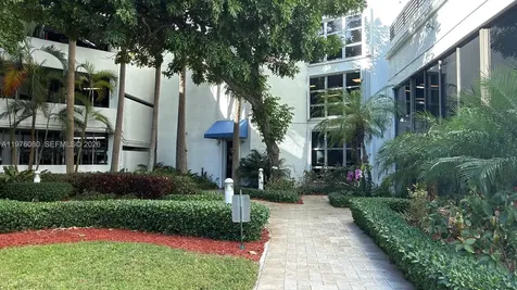Aventura FL 33180