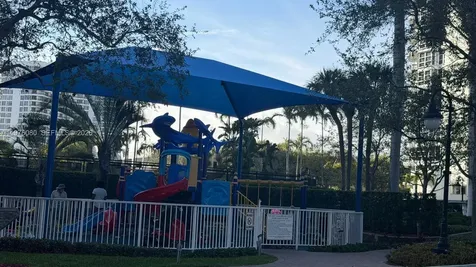 Aventura FL 33180