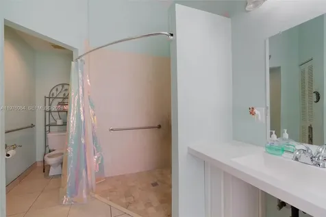 6618 Skipper Terrace Margate FL 33063