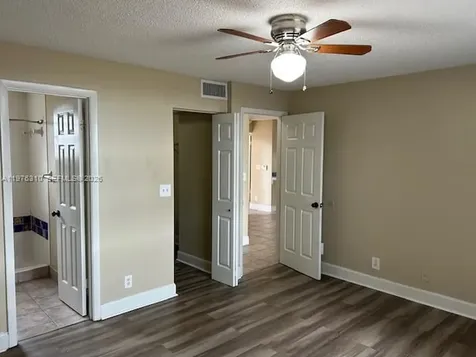 301 SW 86th Avenue Pembroke Pines FL 33025
