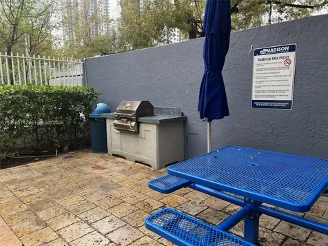 850 N Miami Avenue Miami FL 33136
