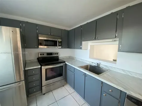 121 SE 3rd Avenue Dania Beach FL 33004