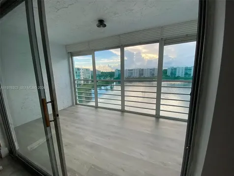 121 SE 3rd Avenue Dania Beach FL 33004