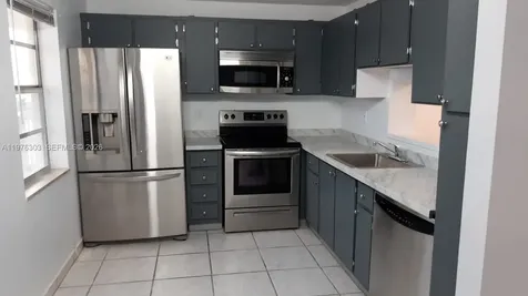 121 SE 3rd Avenue Dania Beach FL 33004