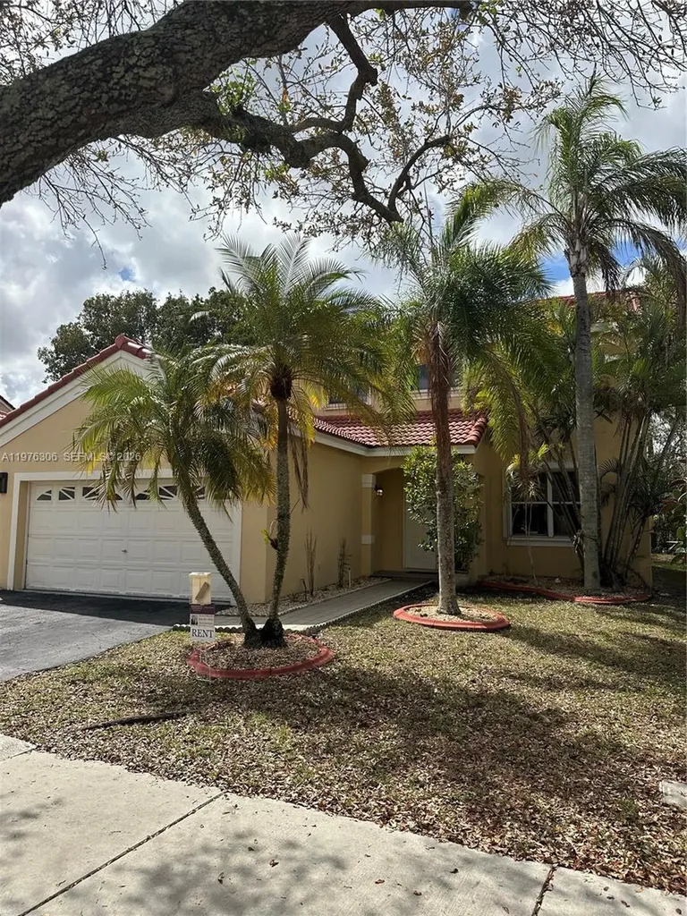 644 Sand Creek Circle Weston FL 33327