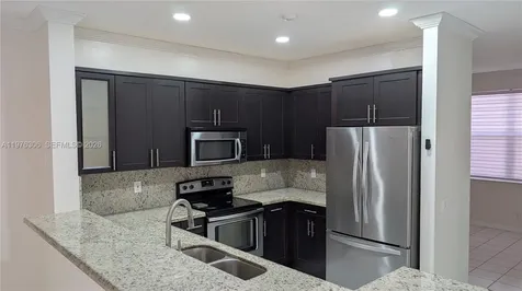 644 Sand Creek Circle Weston FL 33327