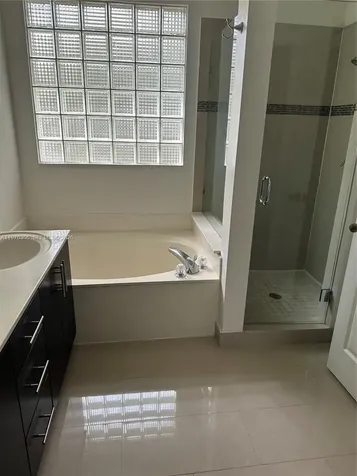 644 Sand Creek Circle Weston FL 33327
