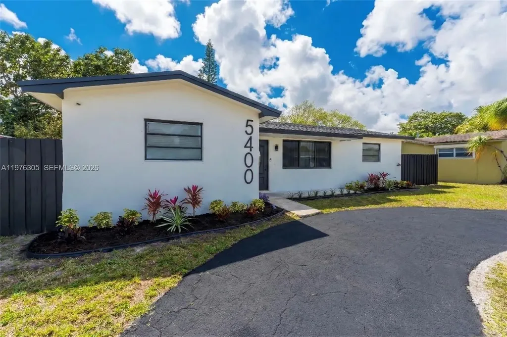 5400 Van Buren Street Hollywood FL 33021