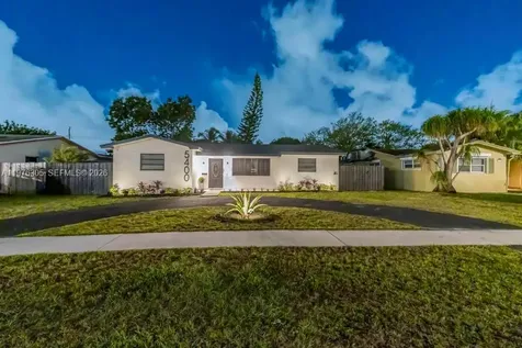 5400 Van Buren Street Hollywood FL 33021