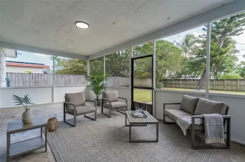 5400 Van Buren Street Hollywood FL 33021